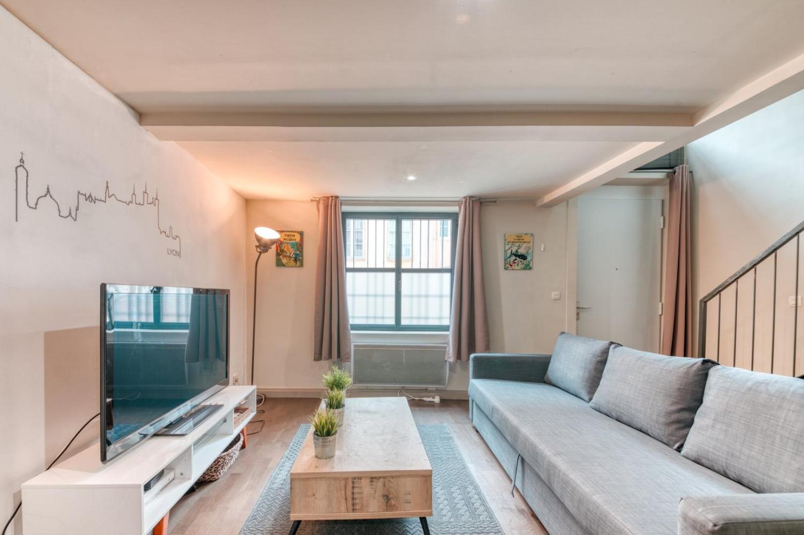 Guestready - Superbe Maison De Ville Duplex ลียง ภายนอก รูปภาพ